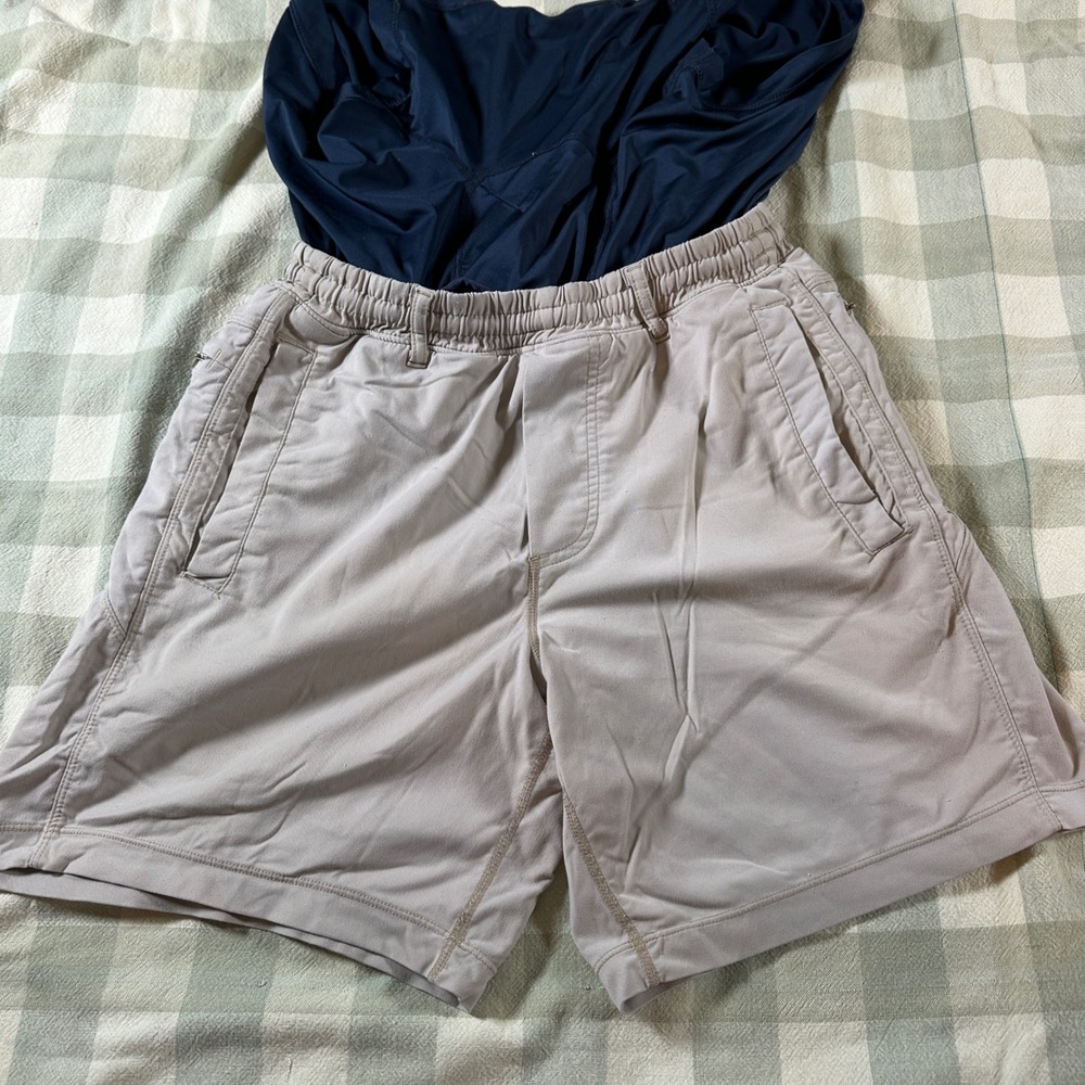 Birddogs Mens Gym Shorts Tan Khaki Navy Liner Small 6 Inch Inseam 62613